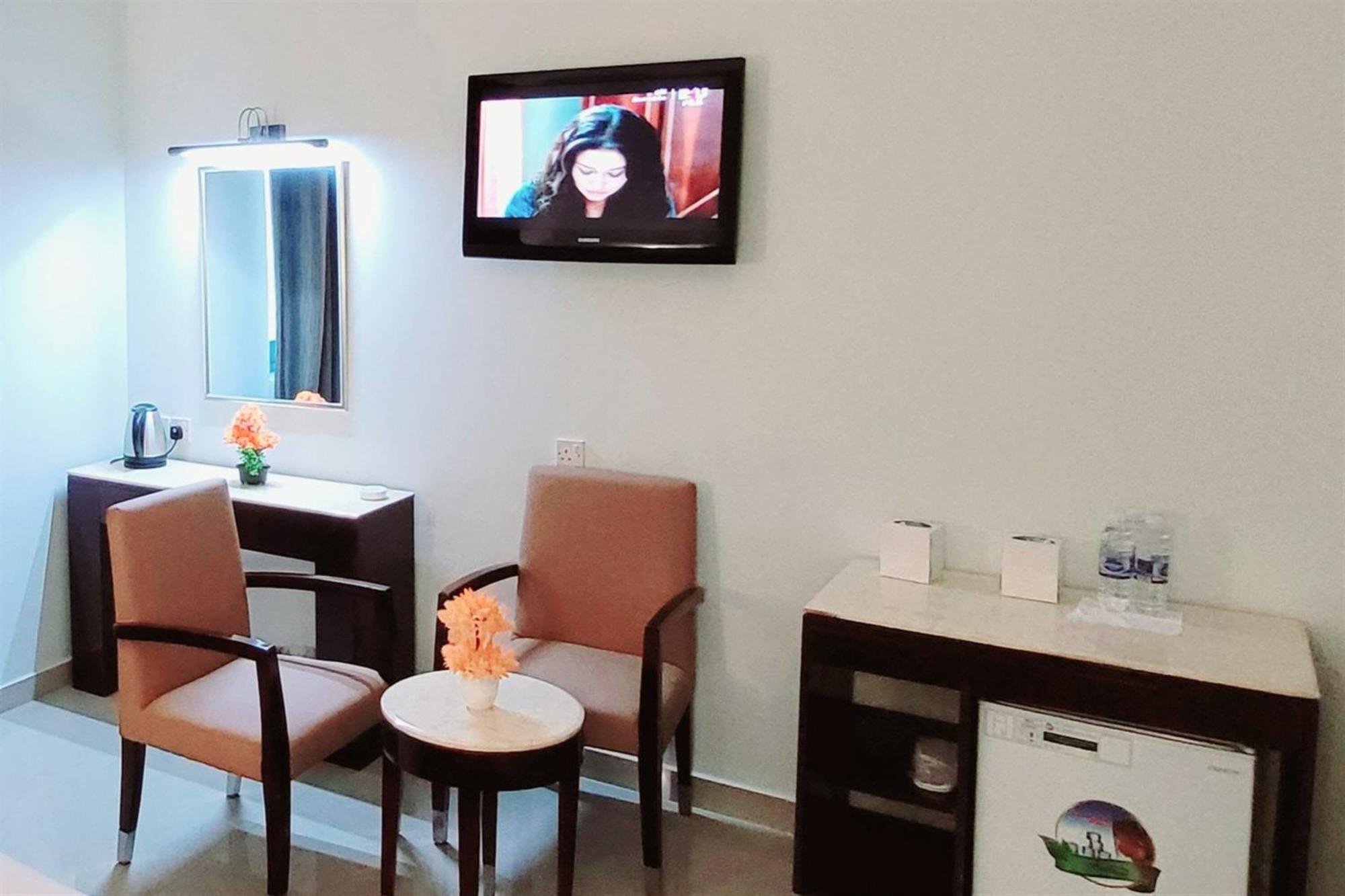 Signature Inn Hotel Deira Dubái Habitación foto